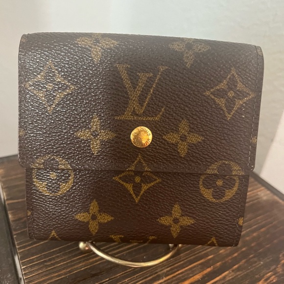 Louis Vuitton Handbags - Louis Vuitton Monogram Elise Wallet
